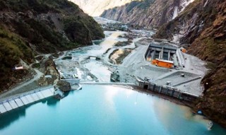 हाइड्राेपावर कम्पनीकाे शेयरमूल्य  : तीन रुपैयाँ कमाउनेकाे ७ सय बढी, घाटामा जानेकाे २ सय हाराहारी
