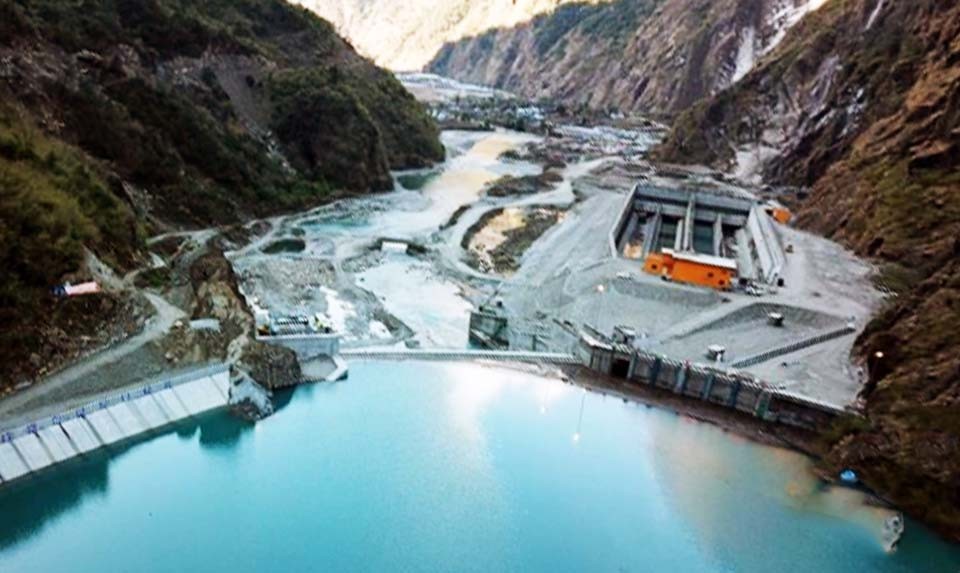 हाइड्राेपावर कम्पनीकाे शेयरमूल्य  : तीन रुपैयाँ कमाउनेकाे ७ सय बढी, घाटामा जानेकाे २ सय हाराहारी