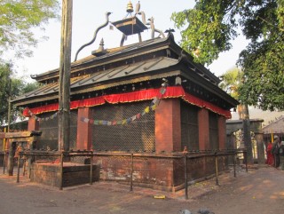 दोलखा भीमेश्वरलाई फेरि आयो पसिना 