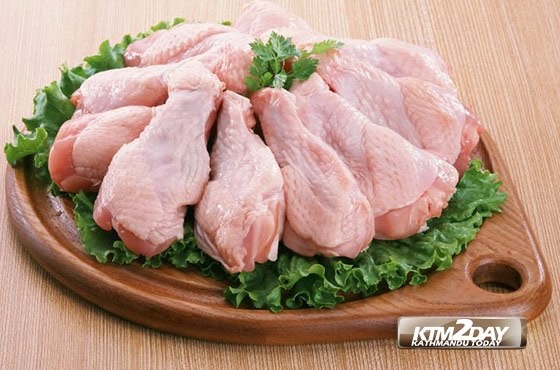  निषेधाज्ञासँगै  घट्यो  ब्रोइलर कुखुराको मासुको मूल्य 