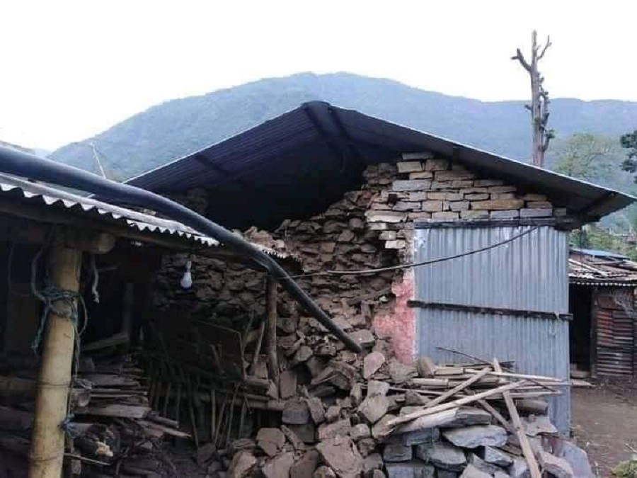 भूकम्पपछि बाजुरामा १ जनाको मृत्यु, २५ घरमा क्षति