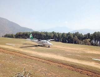 निर्माणको अन्तिम चरणमा बलेवा विमानस्थल, निषेधाज्ञाले कालोपत्रे गर्न समस्या