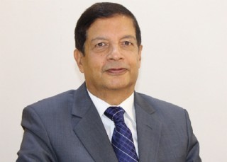 जथाभावी खर्च गर्न ‘बजेट अनुसूची १’ बाट खर्च हुने शीर्षक लुकाइयोः डा. शंकर शर्मा