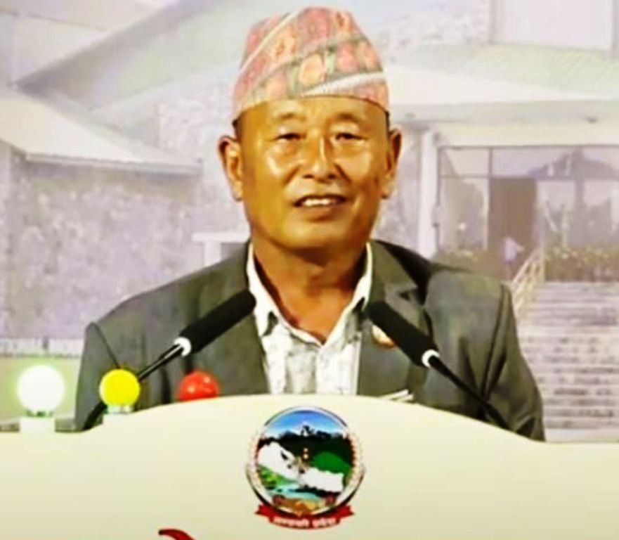 थापालाई गरिएको कारबाही कार्यान्वयन नगर्न सर्वोच्चको अन्तरिम आदेश