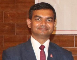 सरकारले अरु पाएन अर्थसचिव, निर्णय लुकाउँदै फेरि कृष्णहरिलाई