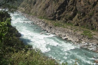 भोटेकोशी, त्रिशूली र कर्णाली नदी सफा गरिने