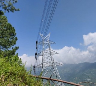 २२० केभी प्रसारण लाइनको निर्माण सम्पन्न, २ हजार मेगावाट विद्युत प्रवाहका लागि पुर्वाधार तयार