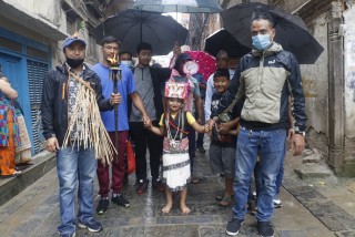 उपत्यकामा यस्तो देखियो गाईजात्राको रौनक (फोटो फिचर)