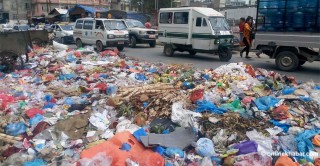 उपत्यकाको फोहोर उठ्न अझै दुईदिन लाग्ने