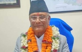 उद्याेग मन्त्री हमालले दिए राजीनामा, नियुक्तिबारे समाचार र कानुनविद्हरुकाे प्रश्न मुख्य कारक
