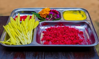 विजयादशमी, टीका थाप्ने प्रभावशाली समय बिहान १०ः०२ बजे