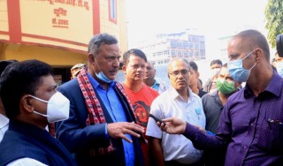 सरकारले कोशी अस्पताललाई उच्च प्राथमिकतामा राखेको छ : स्वास्थ्य मन्त्री खतिवडा