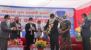 फूल खेतीले देशको अर्थतन्त्रमा टेवा पुर्याउँछ : अर्थमन्त्री शर्मा 