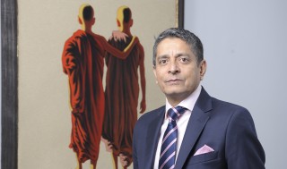 इन्भेष्टमेन्ट बैंकका सीईओले एक वर्षमा बुझे ३ करोड ६ लाख