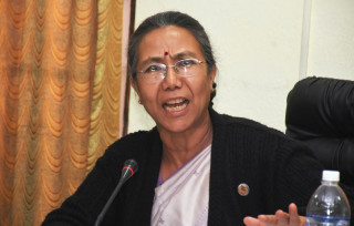 सहकारीको ब्याजदर बढाउने विपक्षमा मन्त्री श्रेष्ठ, तेलको भाउसँग गरिन् तुलना