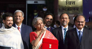 भारतले बढायो नेपाललाई दिने सहयोग, भुटानको भन्दा एक तिहाइ