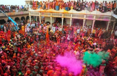 तराई तथा मधेसमा आज होली पर्व मनाइँदै, बिदा पनि आज