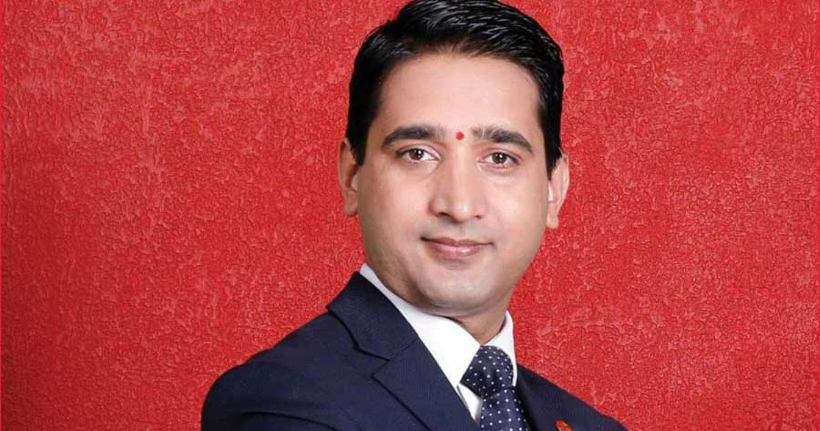 एनआइसी एशिया बैंकका सीइओ  म्यानेजर अफ दि इयरबाट सम्मानित