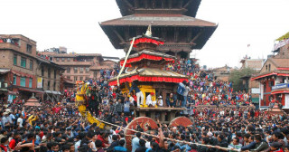 भक्तपुरमा बिस्का जात्रा सुरु हुँदै, जात्रालाई शान्तिपूर्ण बनाउन सद्भाव र्याली