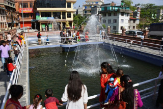 सरस्वती पोखरीमा आन्तरिक पर्यटक