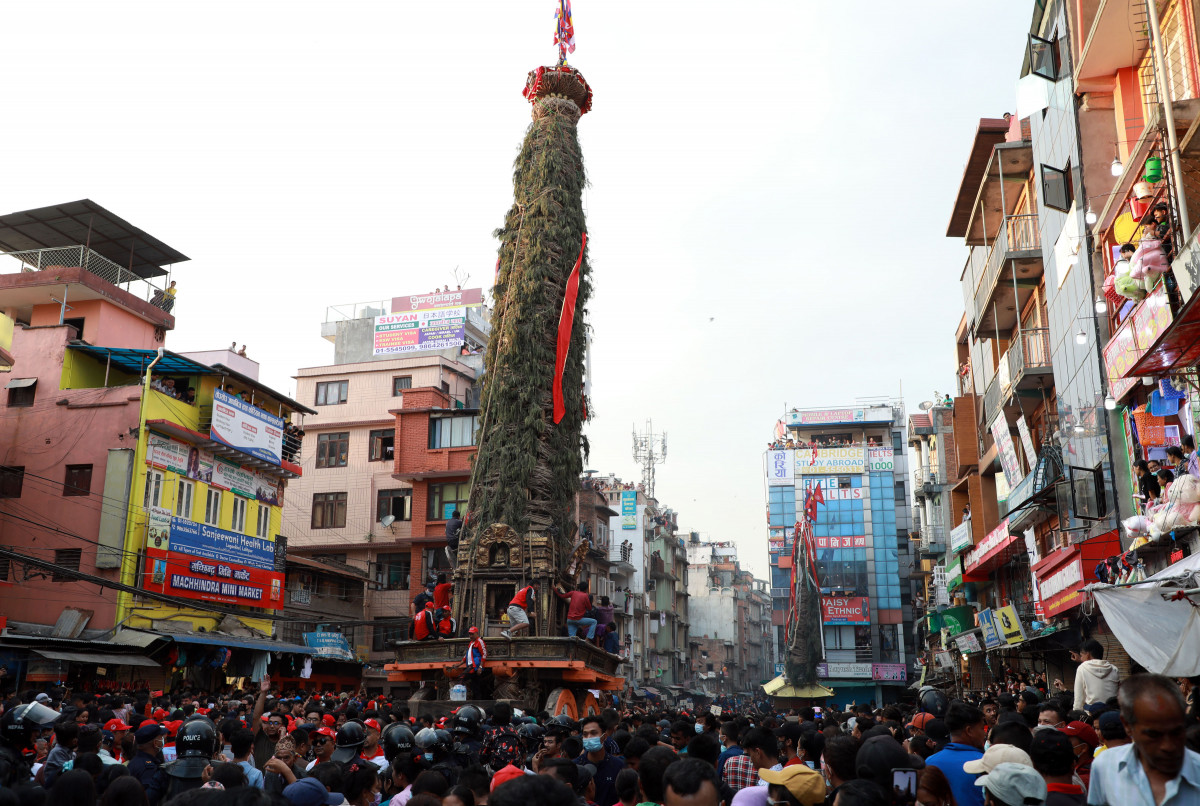 मच्छिन्द्रनाथ रथ र मीननाथको रथ