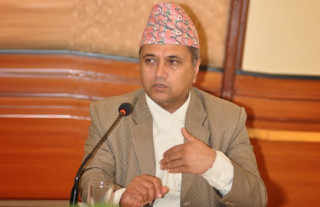 ‘मैले १४० प्रकारका औषधि निःशुल्क गरेको थिएँ, यो सरकारले ९८ मा झार्यो’