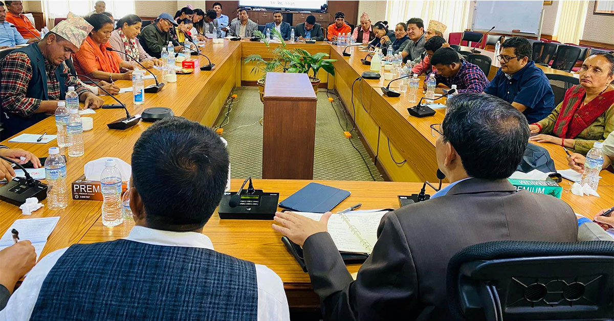 स्थानीय जनप्रनिधिलाई अर्थमन्त्रीको निर्देशनः ठूला काम होइन, जनता खुसी हुने काम गर्नुस्