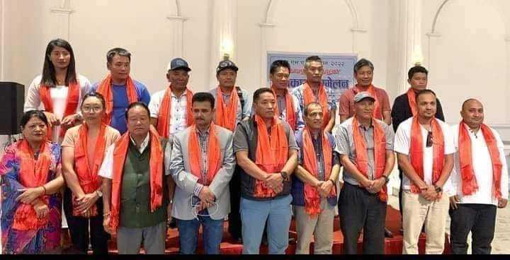 नेपाल पर्वतारोहण संघको अध्यक्षमा निमानुरु शेर्पा भारी मतान्तरसहित निर्वाचित