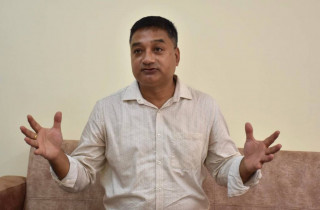 'सिसडोल र वञ्चरेडाँडामा स्थानीयवासीसँग सस्तोमा  जग्गा किनेर बढी मुआब्जा मागिँदैछ'