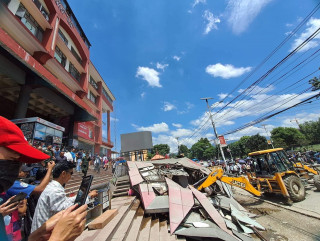 काठमाडाैं मलमा मेयर बालेनको एक्सन