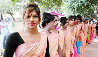 कसरी मनाउँछन् तेस्रोलिङ्गीले तीज ?