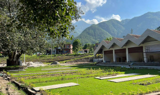 आठ करोड लगानीको ‘कुरिनटार रिट्रिट’ सञ्चालनमा, हाइवेकै नमुना बन्ने लक्ष्य