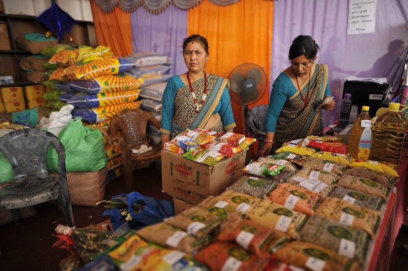 ४२ जिल्लाका ६३ स्थानमा आजदेखि खुल्यो सुपथ मूल्य पसल, केमा कति पाइन्छ छुट ?