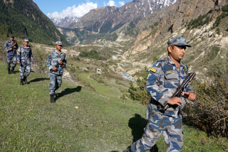 सशस्त्र प्रहरी बलले माग्यो ठूलाे संख्यामा इन्सपेक्टर र असई