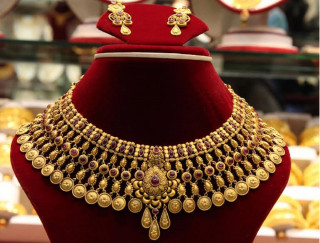 सुनको मूल्य चार दिनमा १७ हजार ८ सय रुपैयाँ बढ्यो, कतिमा हुदैछ कारोवार ?