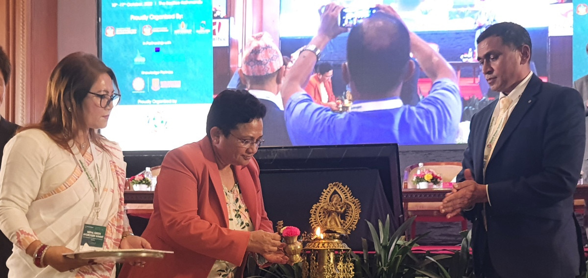 हाइड्रोजन ऊर्जामा नेपालले विश्वमै अग्रणी भूमिका निर्वाह गर्छ : ऊर्जामन्त्री भुसाल