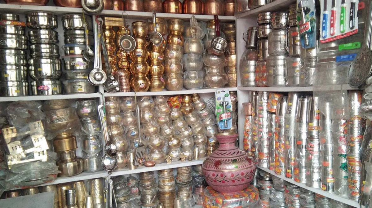 नयाँ भाँडा खरिद गरी धनतेरस पर्व मनाइँदै