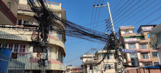 विद्युतका पोलमा तानिएका तार ४५ दिनभित्रमा व्यवस्थापन गर्न प्राधिकरणको आग्रह