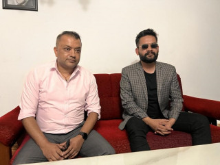 गगन थापाले सुरु गरेको  शहरी स्वास्थ्य केन्द्रको बालेनद्वारा प्रशंसा