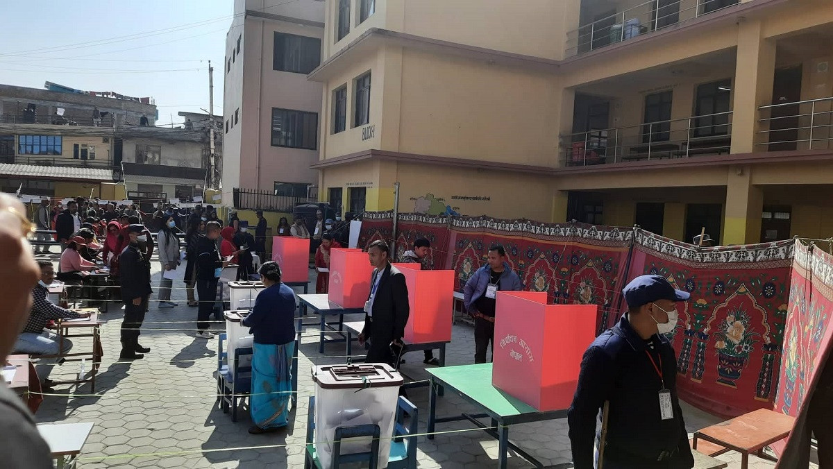 भक्तपुरमा ७२ प्रतिशत मतदान, गणनाको टुंगो सर्वदलीय वैठकपछि