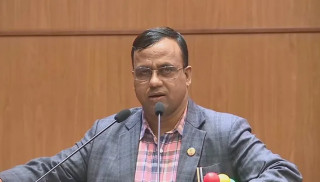 बाजुरामा मतान्तर बढाउँदै बद्री पाण्डे, पछ्याउँदै कर्ण थापा