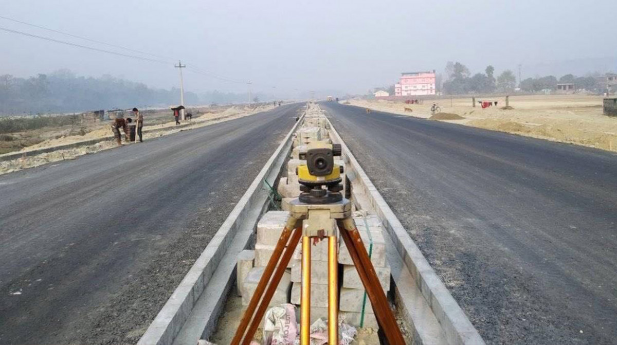 डेढ दशकमा ६४ प्रतिशत सम्पन्न भयो मध्यपहाडी राजमार्ग