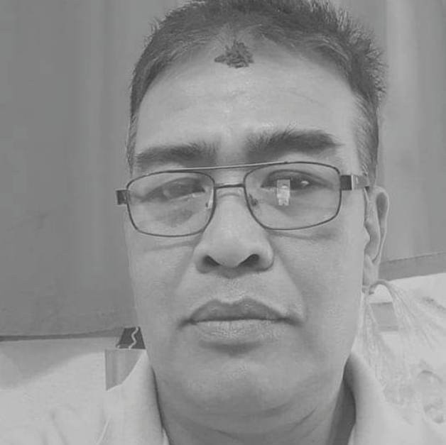 विद्यालय जाँदै गर्दा बाटोमै शिक्षक हाडाको निधन