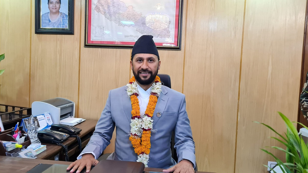 गृहमन्त्री लामिछानेले भने – बढुवाका लागि नेताका घर गए कारबाही गर्छु
