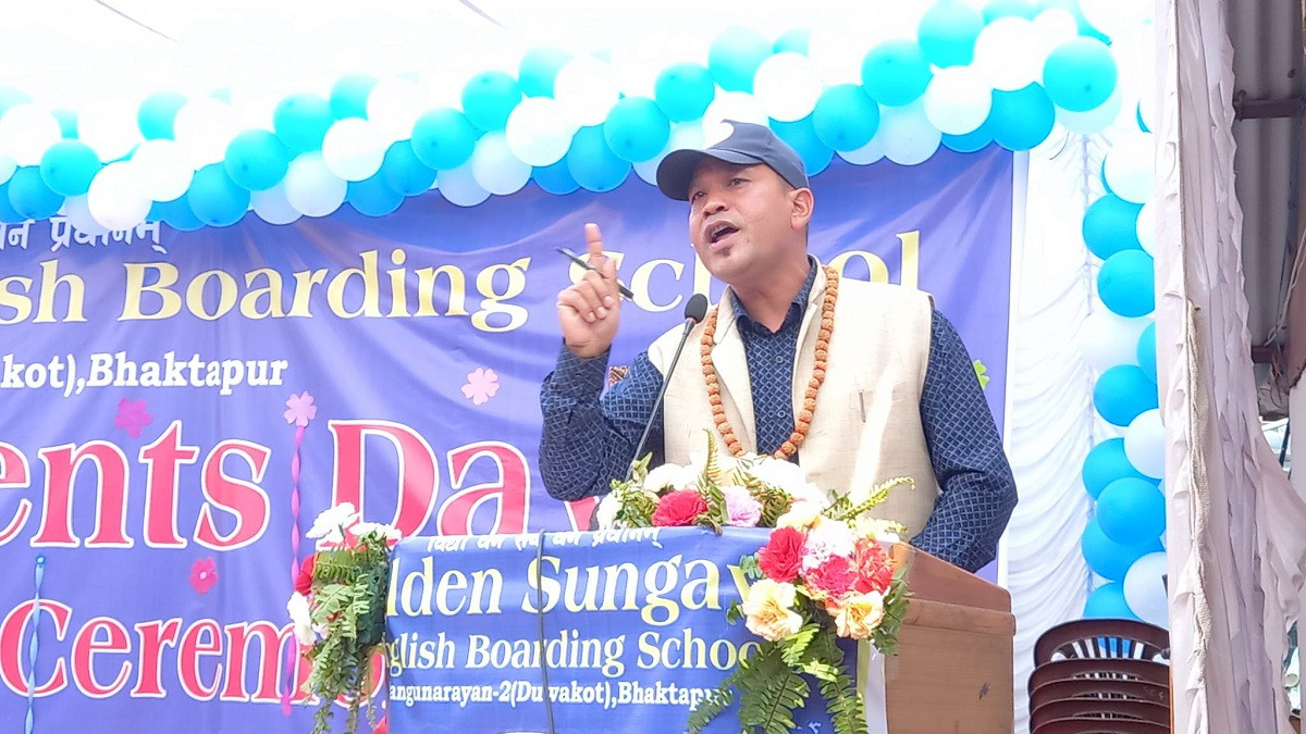 मोबाइलको लतले भावी पुस्ता खतरामा पर्ने सम्भावना : श्रेष्ठ
