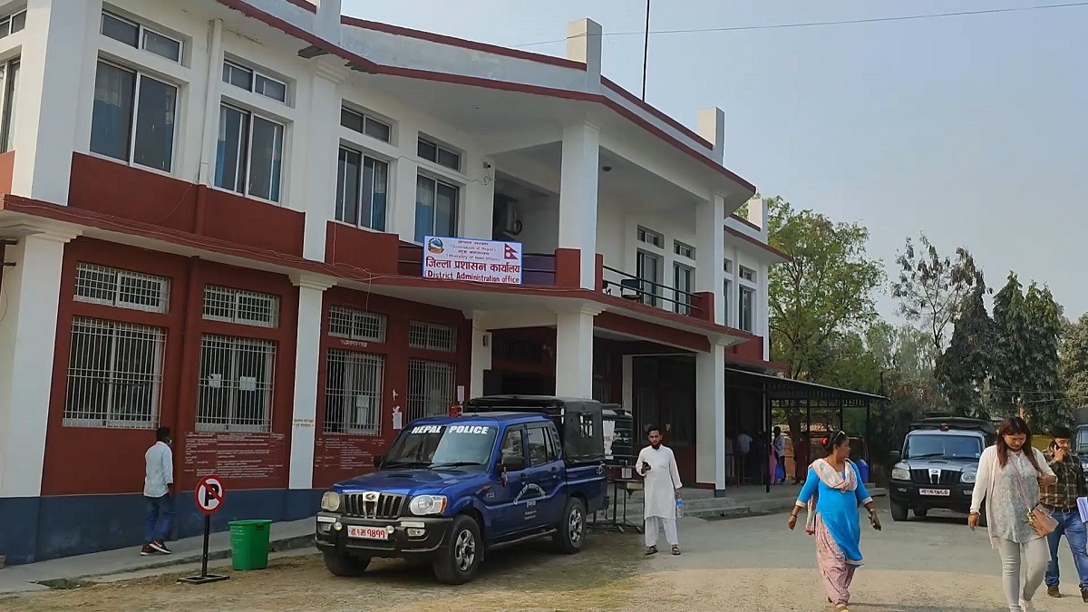 चर्को शुल्क असुल्ने फर्मलाई प्रशासन प्रवेशमा रोक