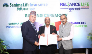 आजदेखि एकिकृत कारोबार गर्दै २ इन्स्योरेन्स कम्पनी, शेयर कारोबार रोक्का