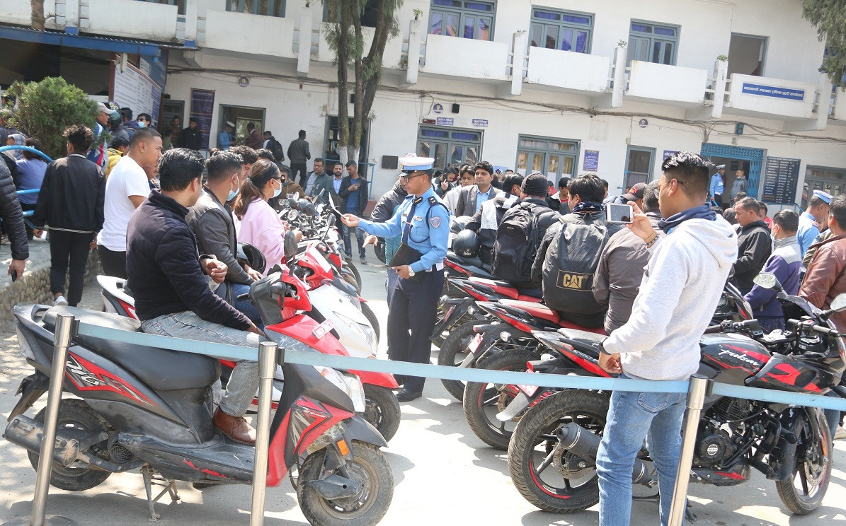 हराएका २३ ओटा दुईपाङग्रे सवारी साधन सम्बन्धित धनीलाई हस्तान्तरण