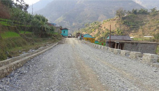 मध्यपहाडी राजमार्ग : घोडाबाधे–हटिया खण्डमा मर्मत जारी