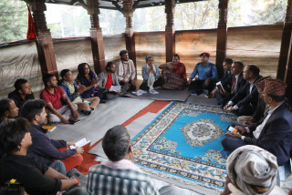 कानूनी प्रश्नमा अड्कियो मिटरब्याज पीडितसँगको वार्ता
